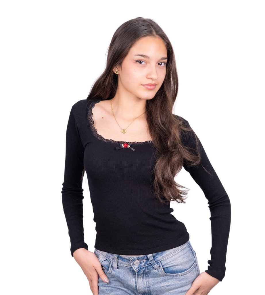 Top Angelie